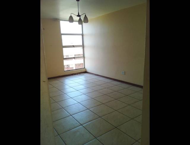 1 BEDROOM APARTMENT FOR SALE IN EMPANGENI CENTRAL